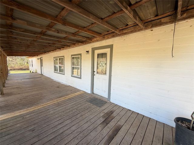 397 County Road 2117, Cleveland, TX 77327