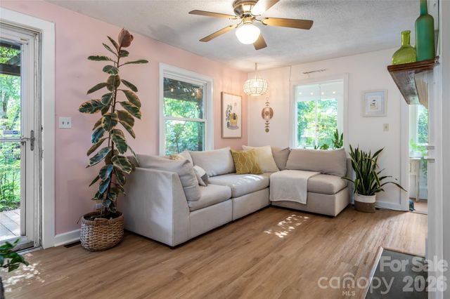 182 Brevard Road, Asheville, NC 28806