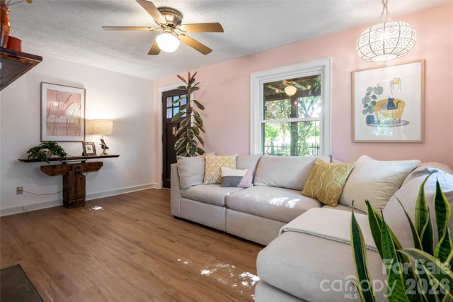 182 Brevard Road, Asheville, NC 28806