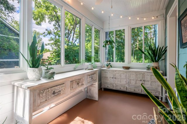 182 Brevard Road, Asheville, NC 28806