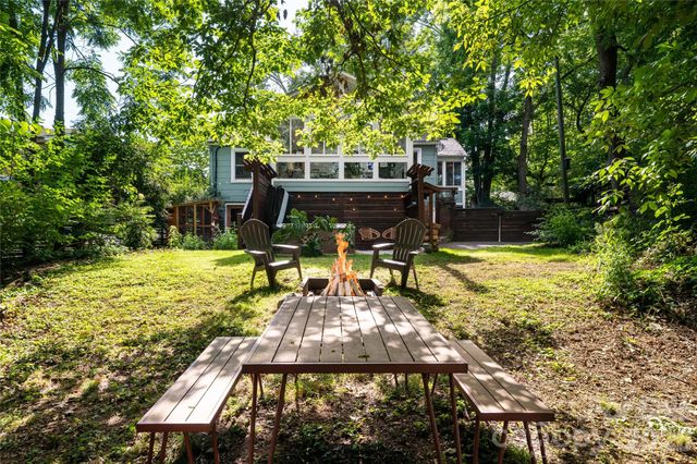 182 Brevard Road, Asheville, NC 28806
