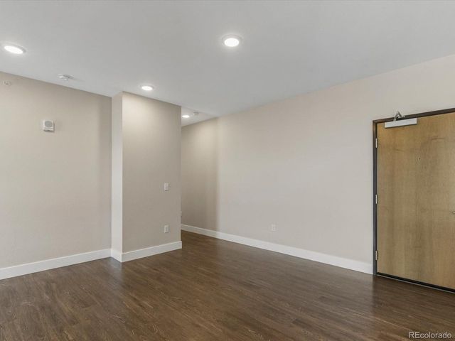 2374 S University Blvd 501, Denver, CO 80210