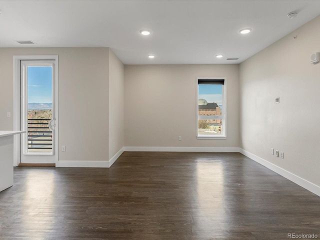 2374 S University Blvd 501, Denver, CO 80210