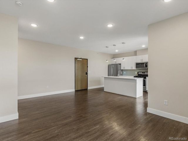 2374 S University Blvd 501, Denver, CO 80210