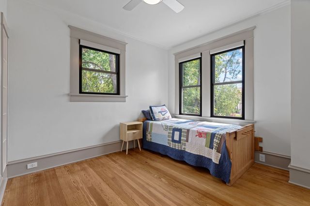 307 Huffhines Street, Richardson, TX 75081