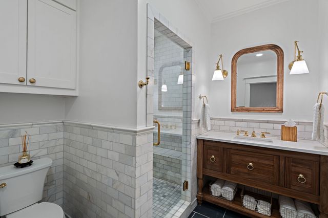 307 Huffhines Street, Richardson, TX 75081