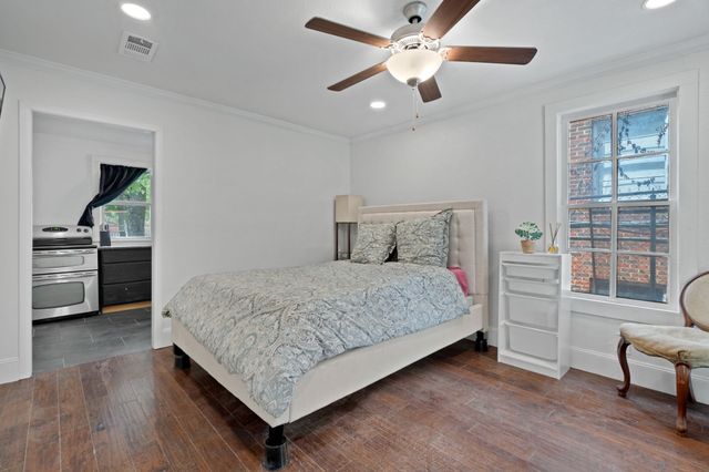 307 Huffhines Street, Richardson, TX 75081