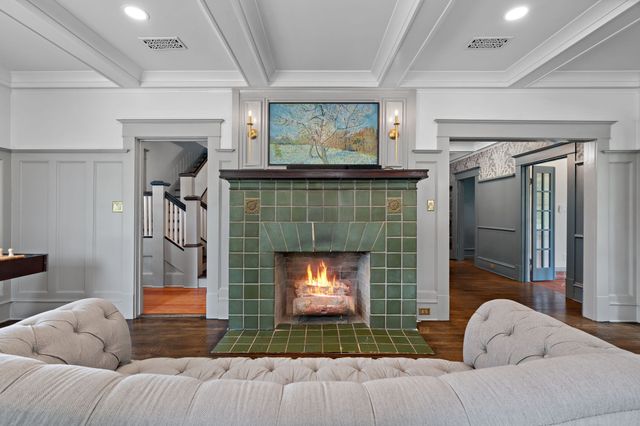 307 Huffhines Street, Richardson, TX 75081