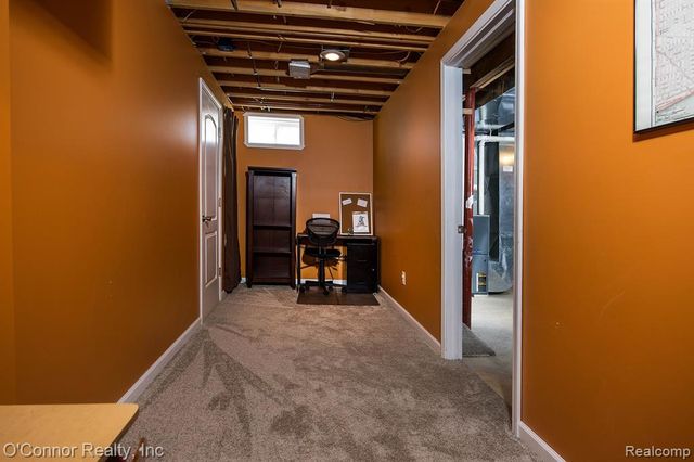 1327 Maddison Avenue, Marysville, MI 48040
