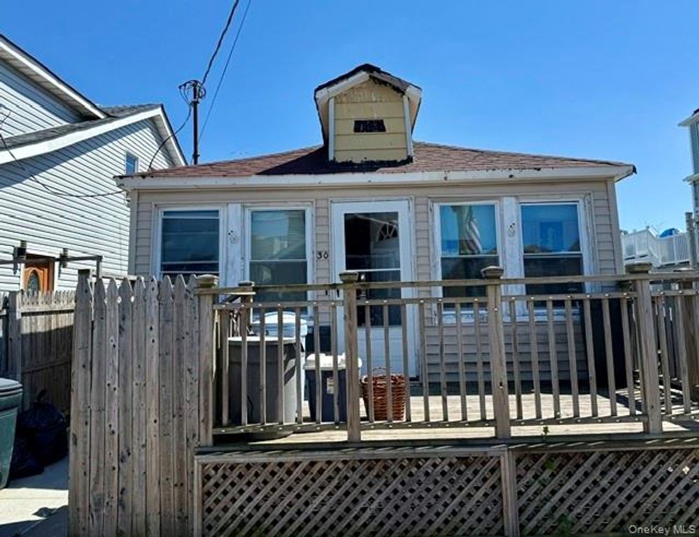 30 W 11th Road, Broad Channel, NY 11693 — exterior