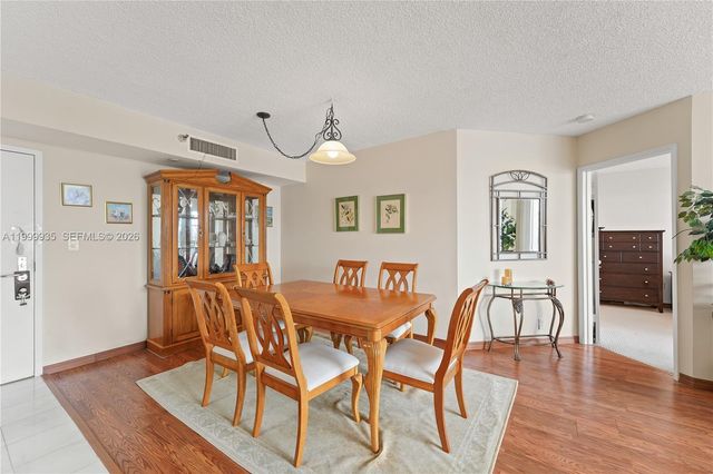 19101 NE 36th Court 509, Aventura, FL 33180