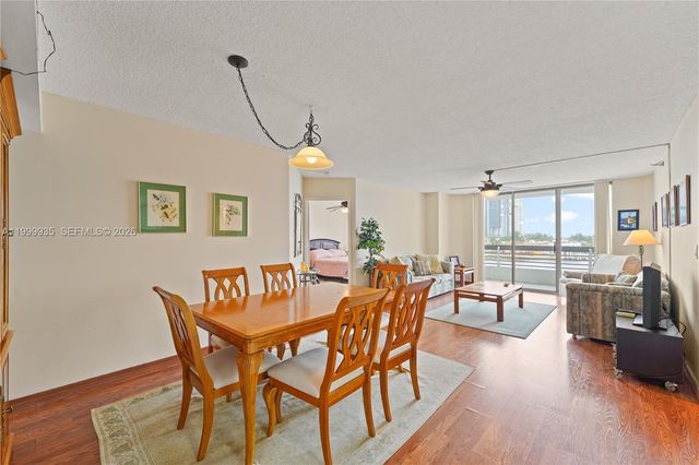 19101 NE 36th Court 509, Aventura, FL 33180
