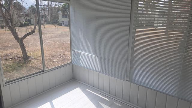 589 FAIRWAYS CIRCLE B, Ocala, FL 34472