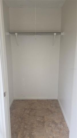 589 FAIRWAYS CIRCLE B, Ocala, FL 34472