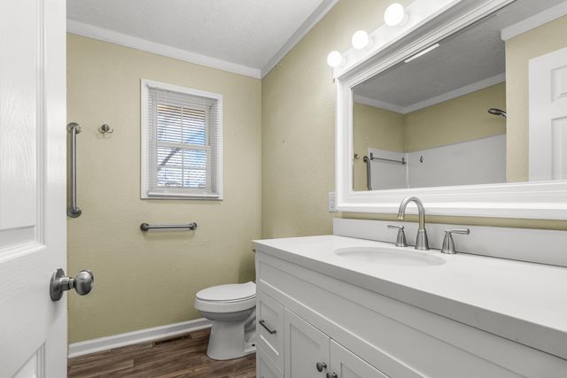 4925 Azalea Avenue NW, Cleveland, TN 37312