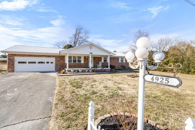 4925 Azalea Avenue NW, Cleveland, TN 37312