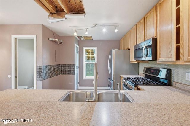 4251 S Headvic Court, Wasilla, AK 99654