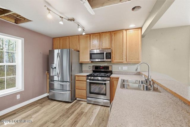 4251 S Headvic Court, Wasilla, AK 99654