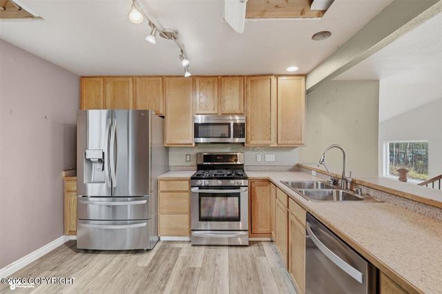 4251 S Headvic Court, Wasilla, AK 99654