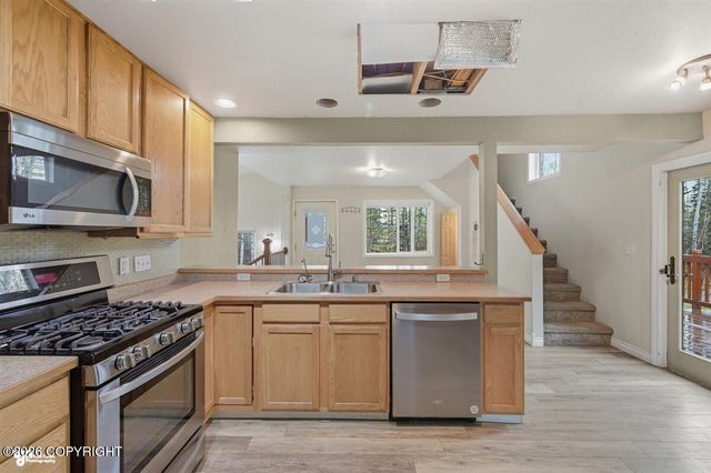 4251 S Headvic Court, Wasilla, AK 99654