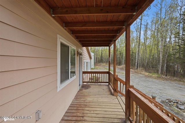 4251 S Headvic Court, Wasilla, AK 99654