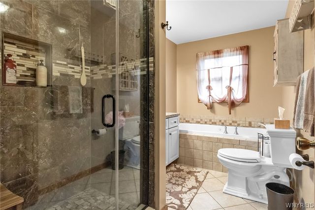 4596 John Michael, Hamburg, NY 14075