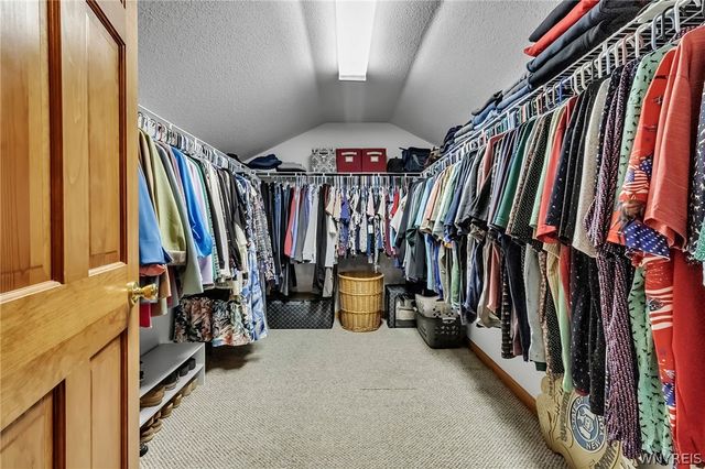 4596 John Michael, Hamburg, NY 14075