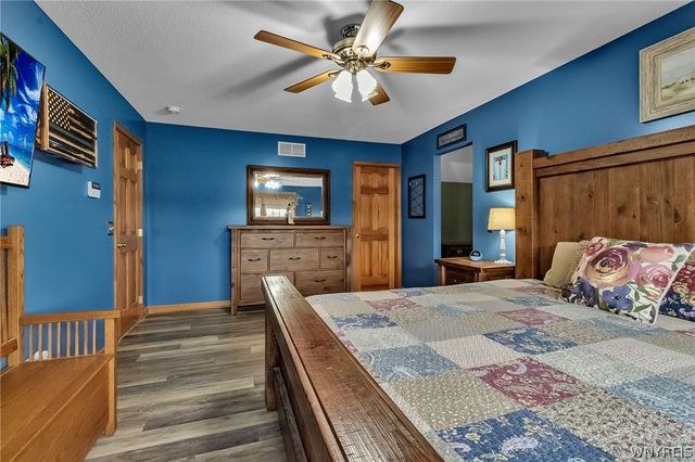 4596 John Michael, Hamburg, NY 14075