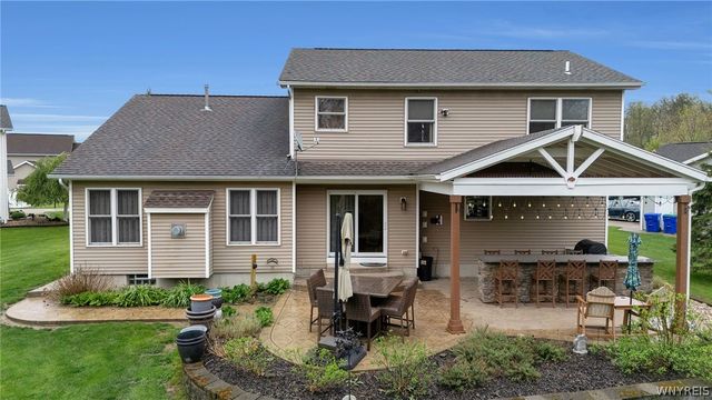 4596 John Michael, Hamburg, NY 14075