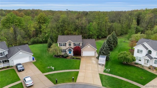 4596 John Michael, Hamburg, NY 14075