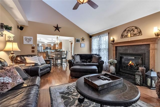 4596 John Michael, Hamburg, NY 14075