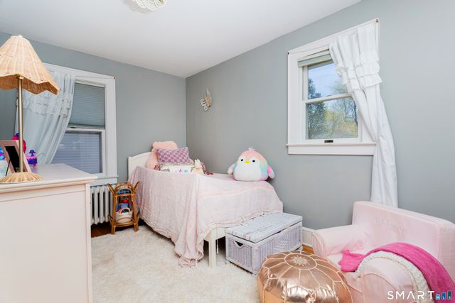 13 Ledge Lane, Stamford, CT 06905