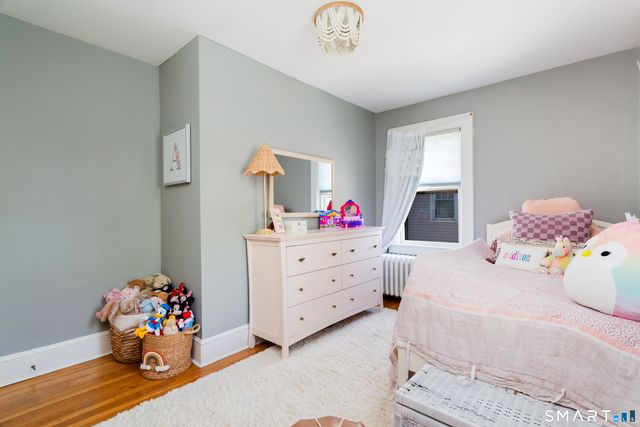 13 Ledge Lane, Stamford, CT 06905