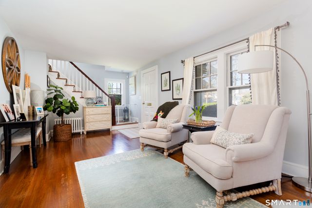 13 Ledge Lane, Stamford, CT 06905