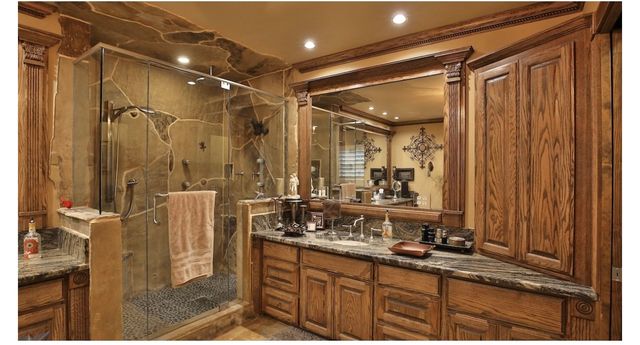 1201 S Leggett Drive, Abilene, TX 79605