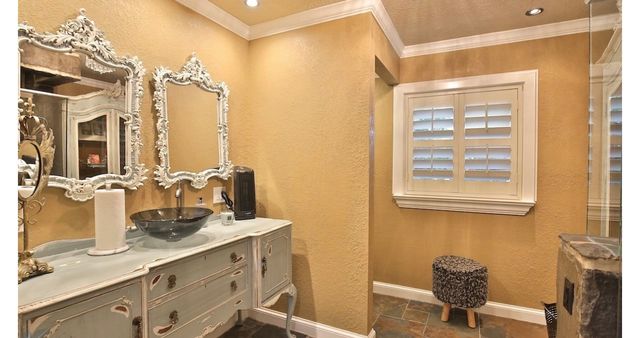 1201 S Leggett Drive, Abilene, TX 79605