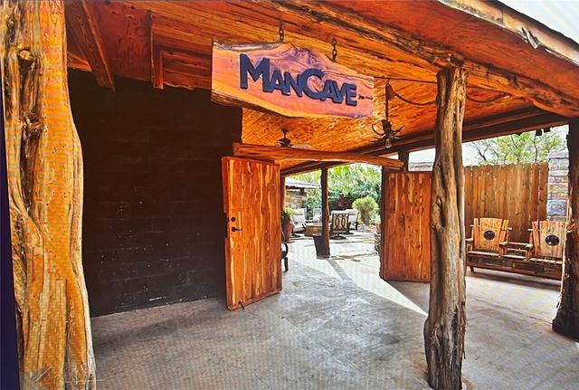 1201 S Leggett Drive, Abilene, TX 79605