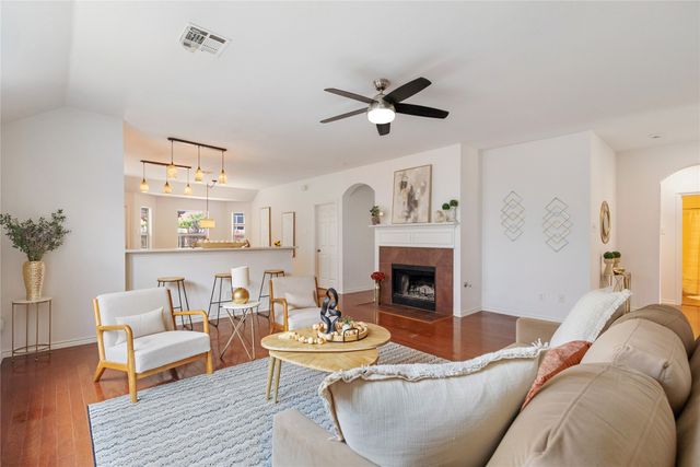 4601 Indian Rock Drive, Fort Worth, TX 76244