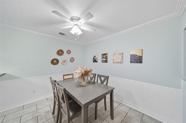 8822 Ryton Lane, Houston, TX 77088