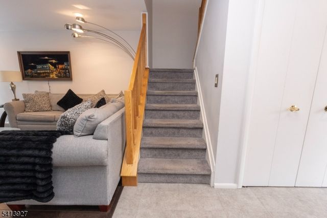 258 De Rose Ct 258, West Orange Twp., NJ 07052