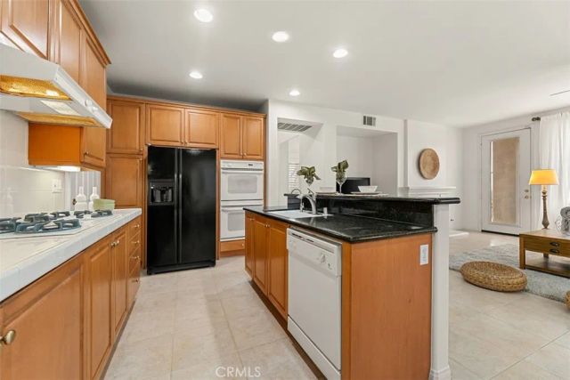 1321 W Harrison, La Habra, CA 90631