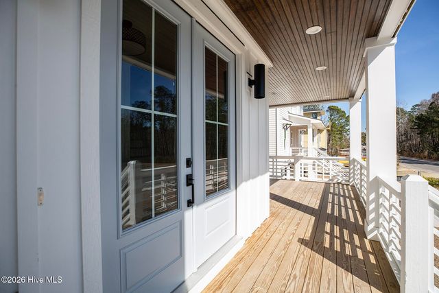 629 Vale Drive, Wilmington, NC 28411