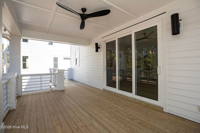 629 Vale Drive, Wilmington, NC 28411