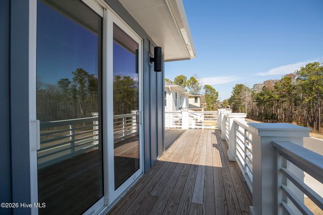 629 Vale Drive, Wilmington, NC 28411