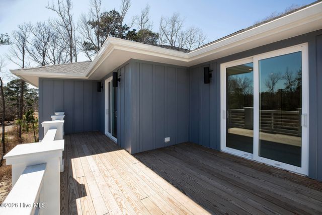 629 Vale Drive, Wilmington, NC 28411