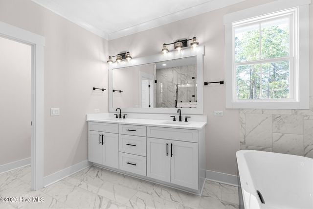 629 Vale Drive, Wilmington, NC 28411