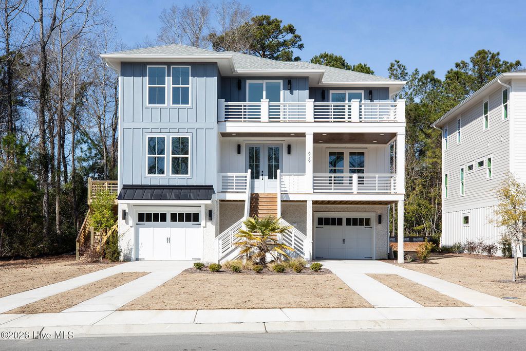 629 Vale Drive, Wilmington, NC 28411