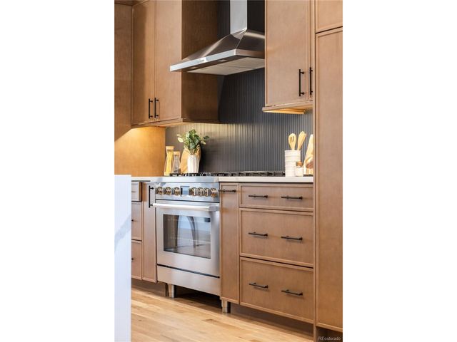 771 Birch St, Denver, CO 80220