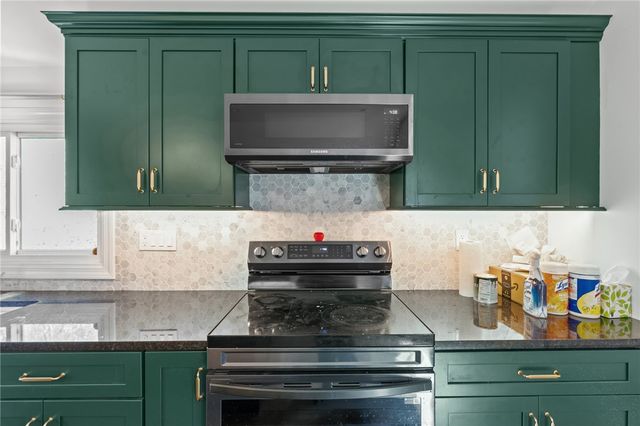 343 Hope Furnace Road, Scituate, RI 02831