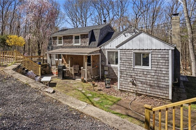 343 Hope Furnace Road, Scituate, RI 02831